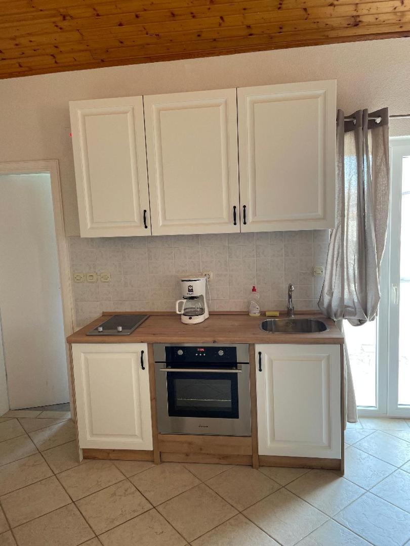Apartment Gordana วีร์ ภายนอก รูปภาพ